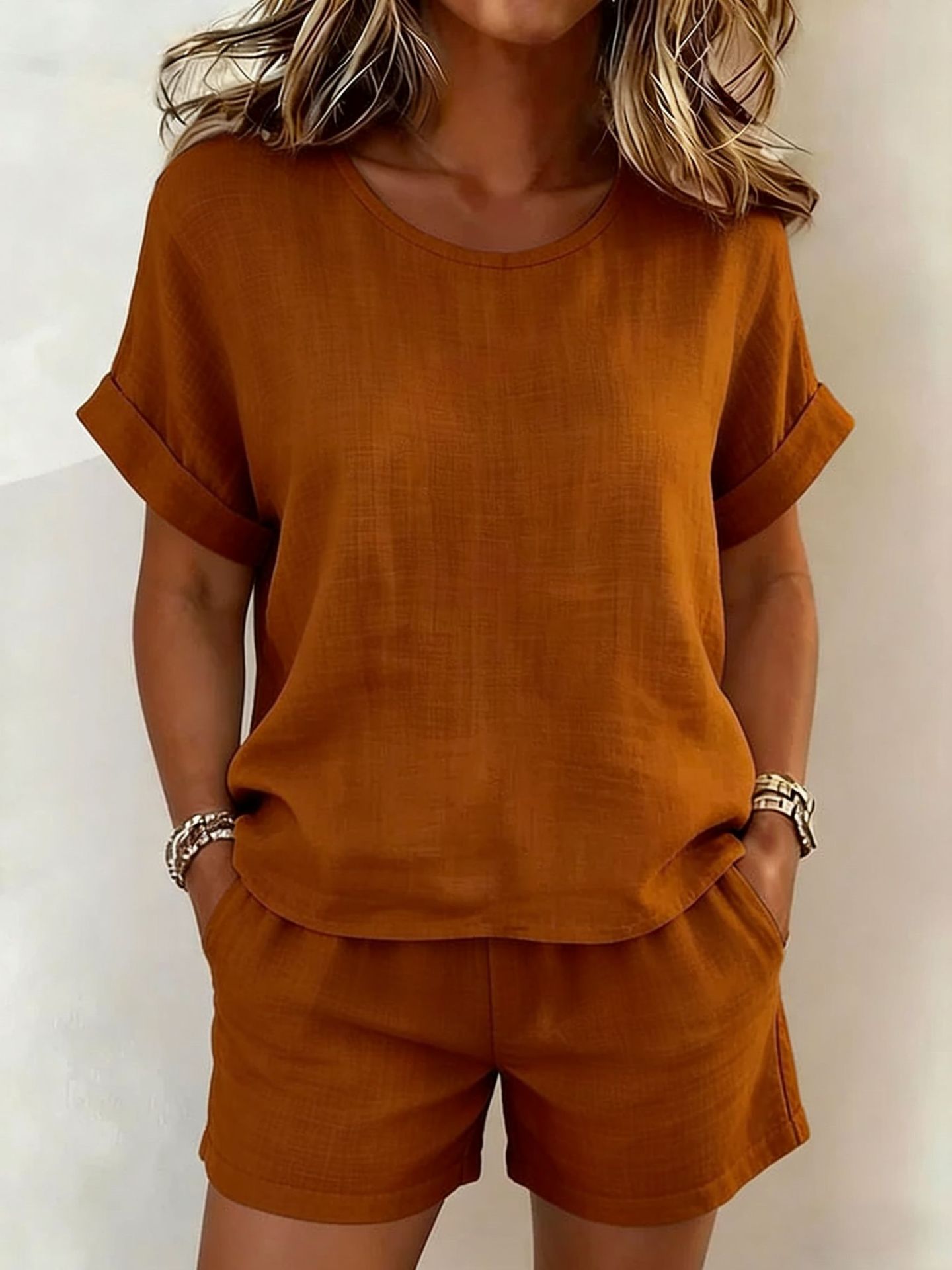 Solid-color Casual Round-neck Short-sleeve Shorts Two-piece Set